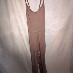 Women’s old navy workout body suit w/ built in bra and adjustable strap
